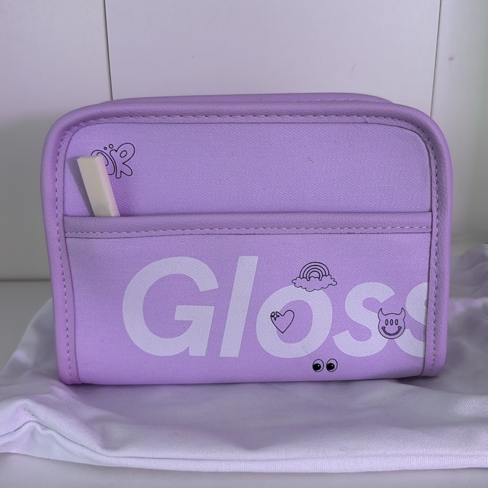 GLOSSIER OLIVIA RODRIGO MINI BEAUTY BAG